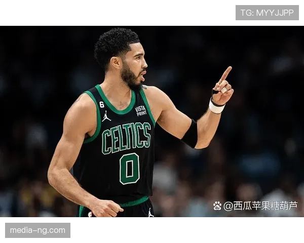 球卡在篮筐上如何判定?解析暂停后的处理方法 球卡在篮筐上如何判定?解析暂停后的处理方法